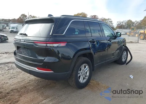 2025 Jeep Grand Cherokee Laredo 4X4 z USA, uszkodzony, nr VIN 1C4RJHAG0SC286268